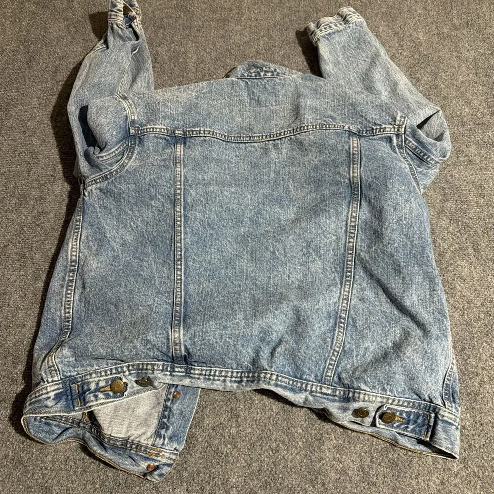 Old Navy Denim Jacket Womens Size Small Blue Boyfriend Button Front Pockets